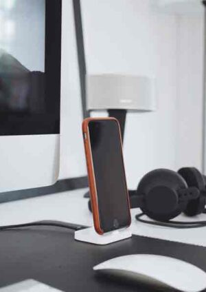 technology, health care with the heart icon on screen