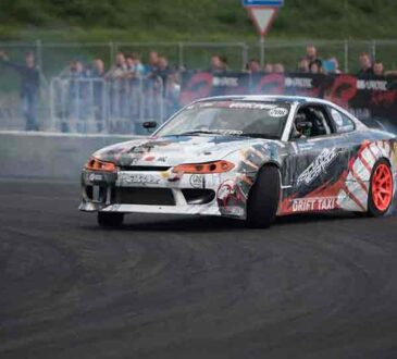 Red Sport Car Mercedes-Benz C63 AMG Drive Speed.